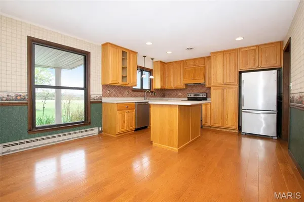 $324,500 | 4393 Highway Dd Cuba Mo 65453, Cuba, MO 65453