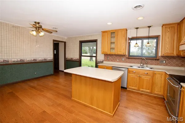 $324,500 | 4393 Highway Dd Cuba Mo 65453, Cuba, MO 65453