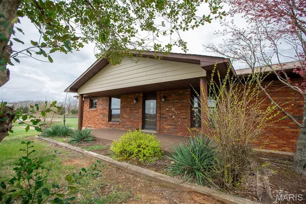 $324,500 | 4393 Highway Dd Cuba Mo 65453, Cuba, MO 65453