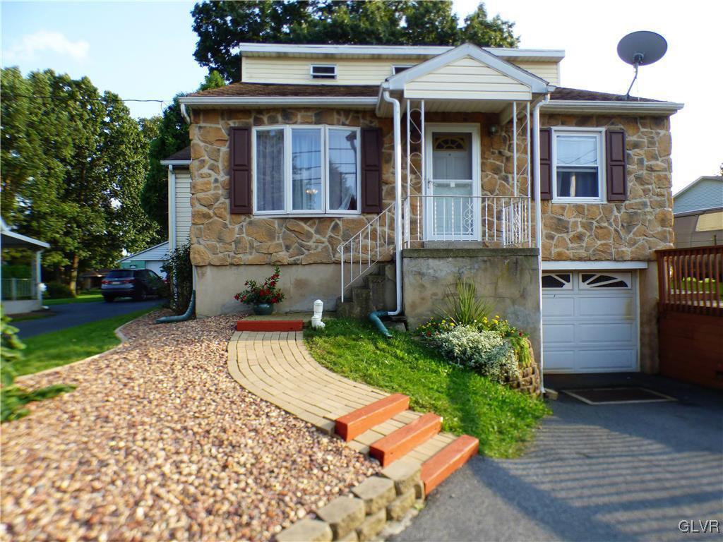2820 Middletown Road Bethlehem, PA 18020 - Photo 1 of 29