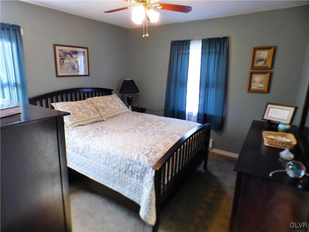 2820 Middletown Road Bethlehem, PA 18020 - Photo 19 of 29