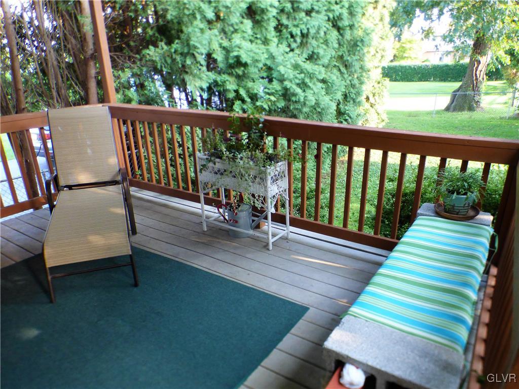 2820 Middletown Road Bethlehem, PA 18020 - Photo 7 of 29