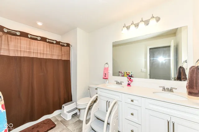 $2,600 | 7101 Oak Trce Lane, Brownsburg, IN 46112