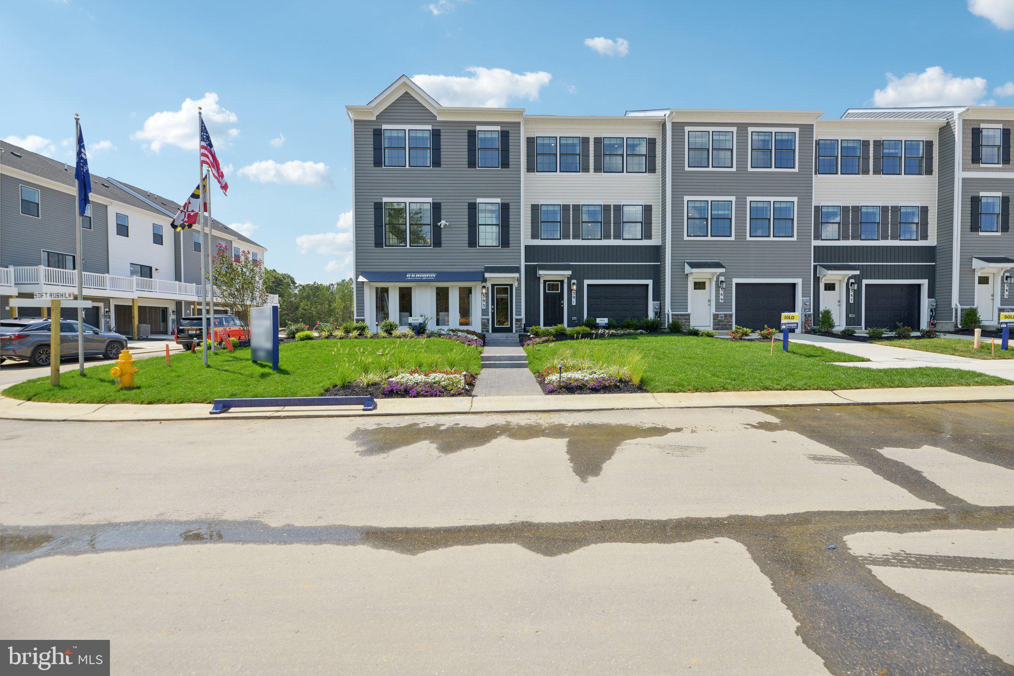 466 Still Feather Avenue La Plata, MD 20646 - Photo 8 of 89 a front view of building with yard