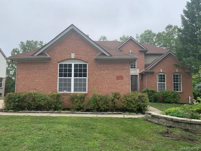 785 Woodfield Way Rochester, MI 48307 - Photo 1 of 18 IMG_0409.jpg