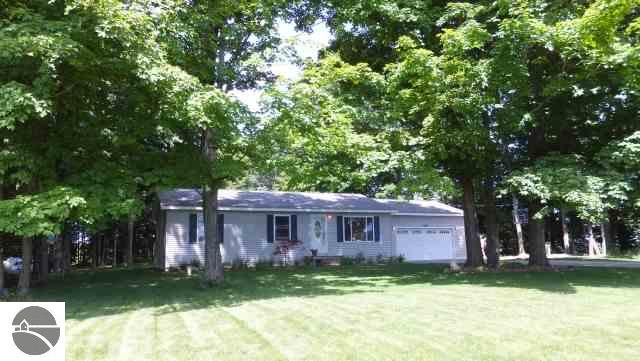 11421 North 17 Road Buckley, MI 49620 - Photo 2 of 23 1737422-1.JPG