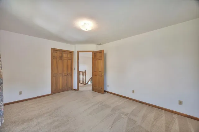 $625,000 | 1163 East Mud Pike Road, Osgood, IN 47037