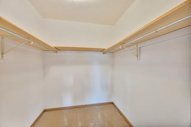 $625,000 | 1163 East Mud Pike Road, Osgood, IN 47037