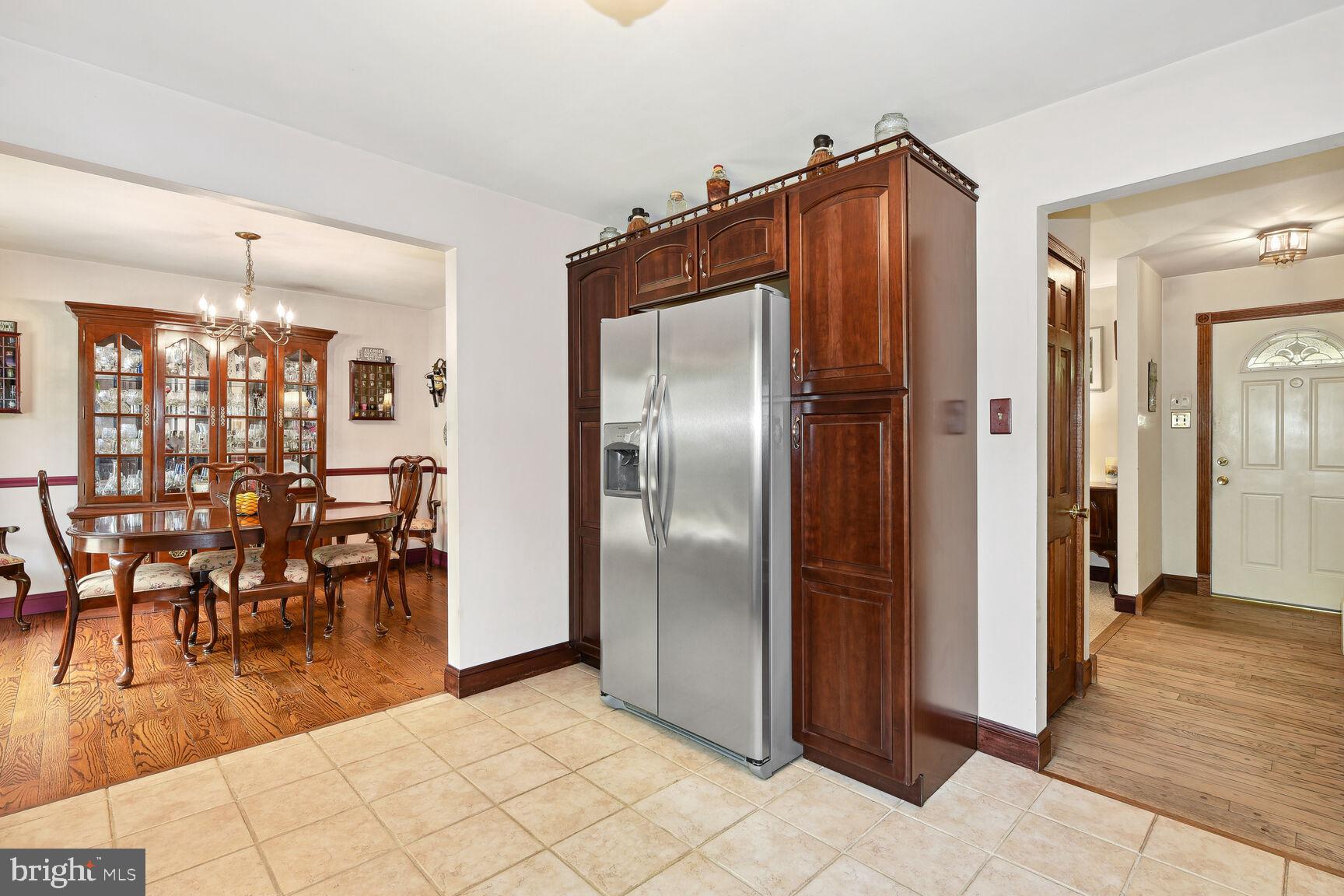 210 Crest Road Marlton, NJ 08053 - Photo 11 of 47 Kitchen
