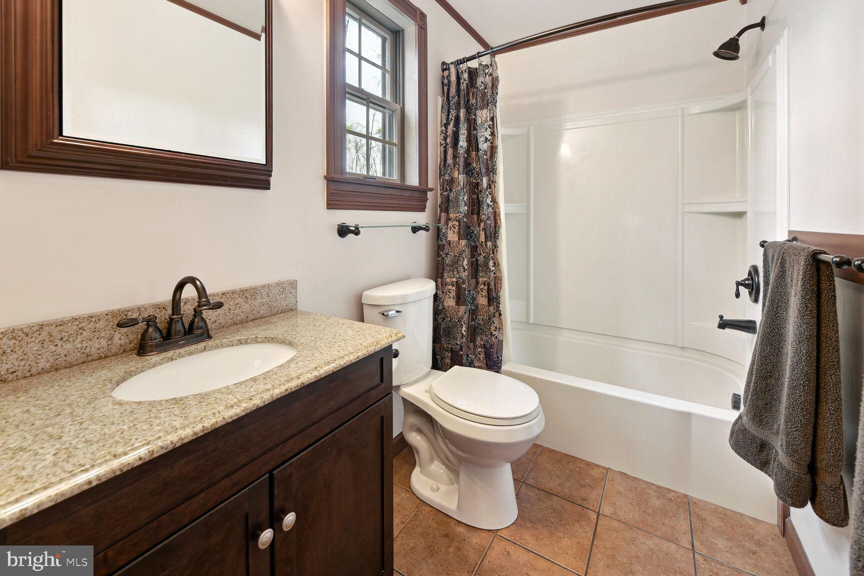 210 Crest Road Marlton, NJ 08053 - Photo 24 of 47 Full Hall Bath