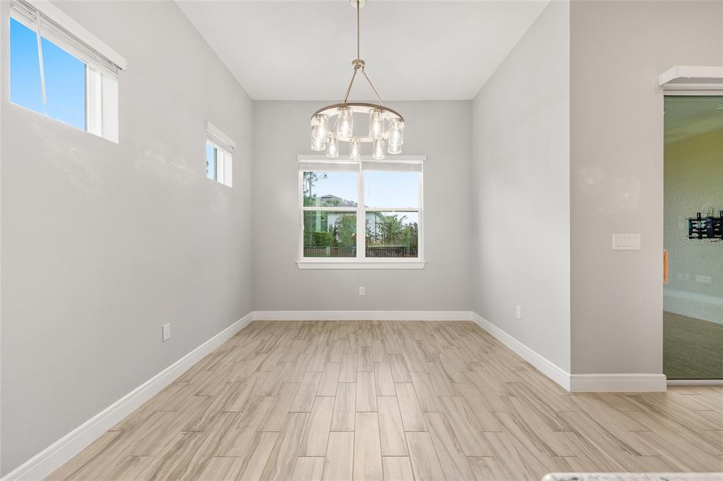5693 Southwest 90th Court Road Ocala, FL 34481 - Photo 14 of 57 Gallery Image 14