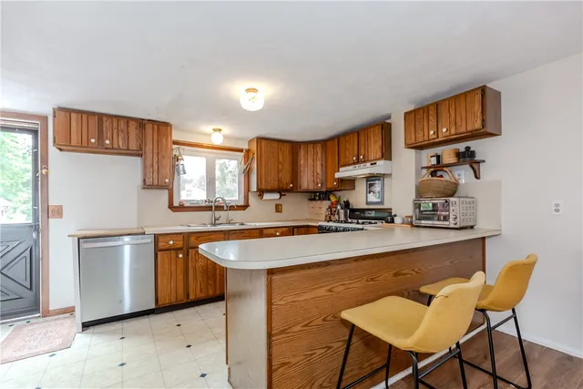 $385,000 | 339 Beverage Hill Avenue, Pawtucket, RI 02861