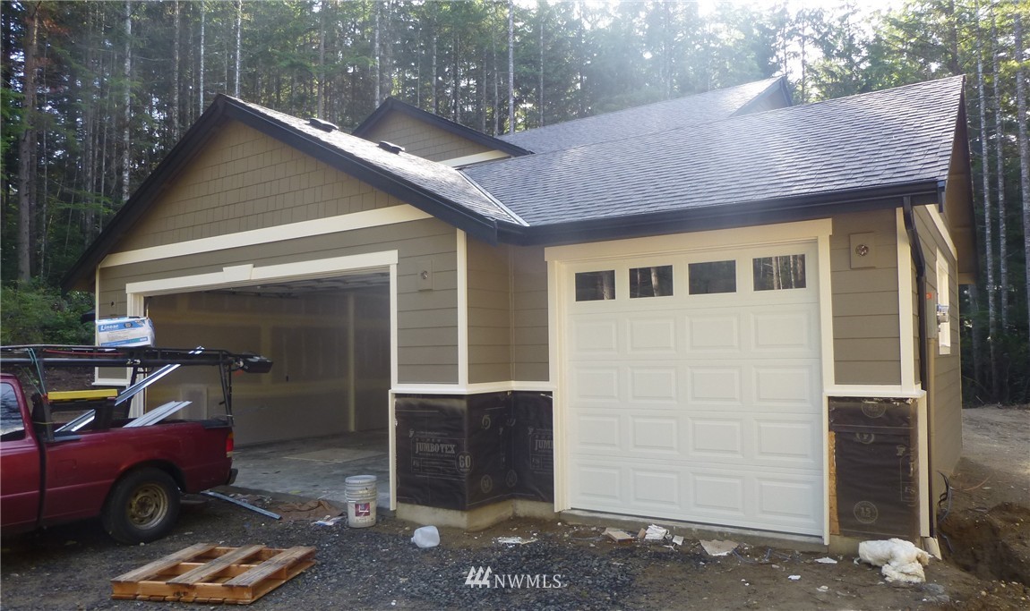 6676 Southeast Fragaria Road Olalla, WA 98359 - Photo 12 of 22 Gallery Image 12