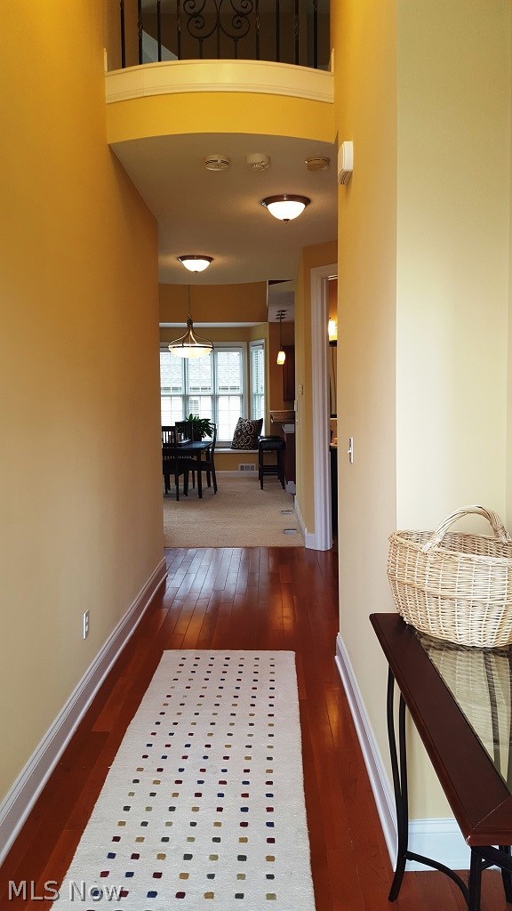 26827 Rue Street Cleveland, OH 44128 - Photo 2 of 32 Gallery Image 2