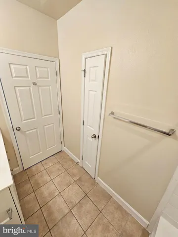 $2,150 | 501 Hungerford Drive, Unit 218, Rockville, MD 20850