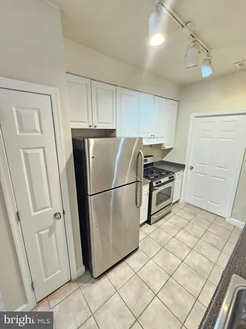 $2,150 | 501 Hungerford Drive, Unit 218, Rockville, MD 20850