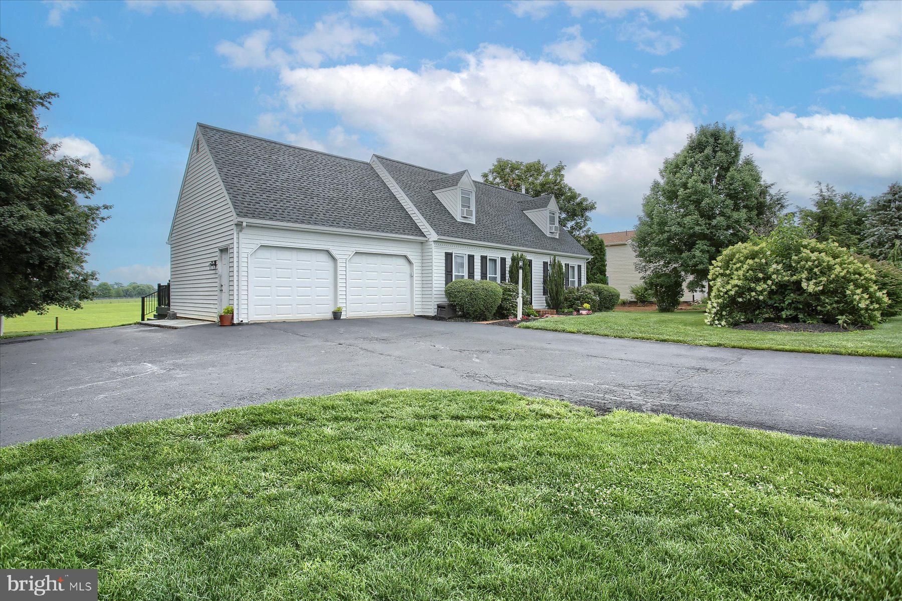 711 Landisville Road Manheim, PA 17545 - Photo 3 of 50 Gallery Image 3