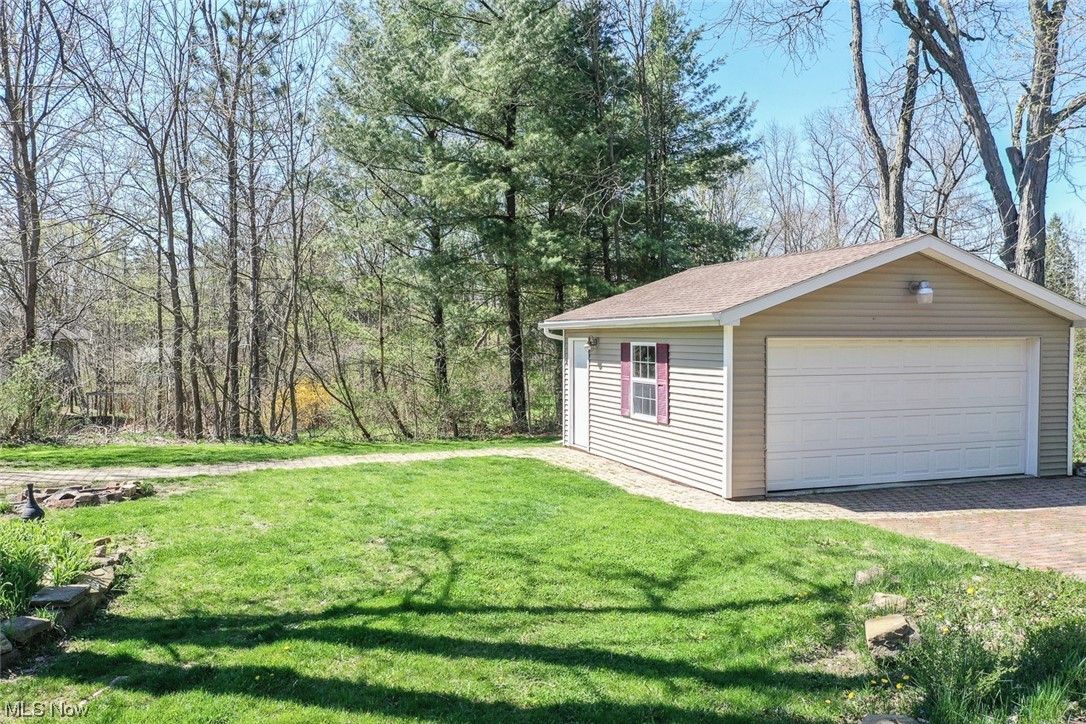835 Bellus Road Hinckley, OH 44233 - Photo 25 of 27 Gallery Image 25