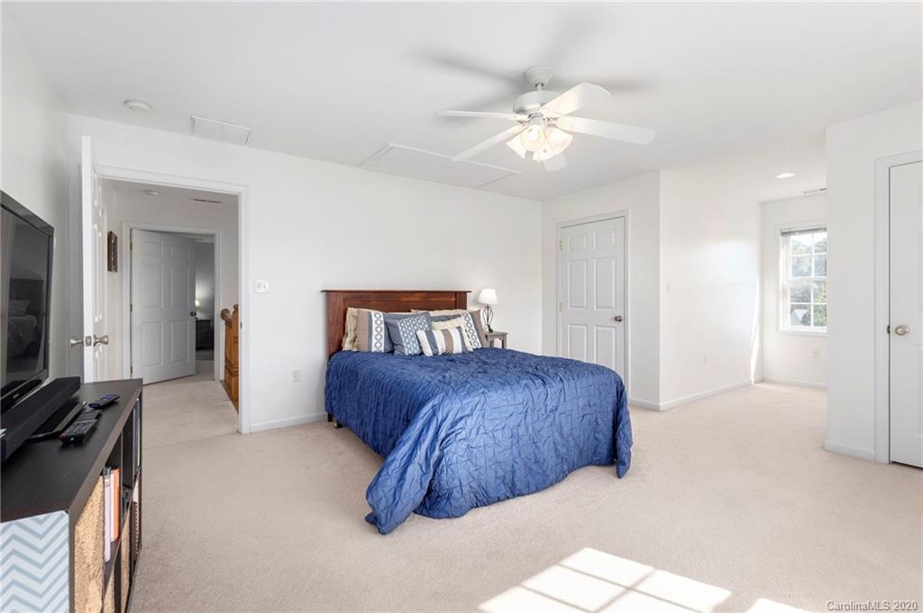 52 Lawson Ridge Road Leicester, NC 28748 - Photo 36 of 42 Gallery Image 36