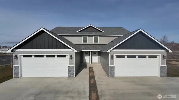 $730,000 | 930 West Ted Yao Way, Moses Lake, WA 98837