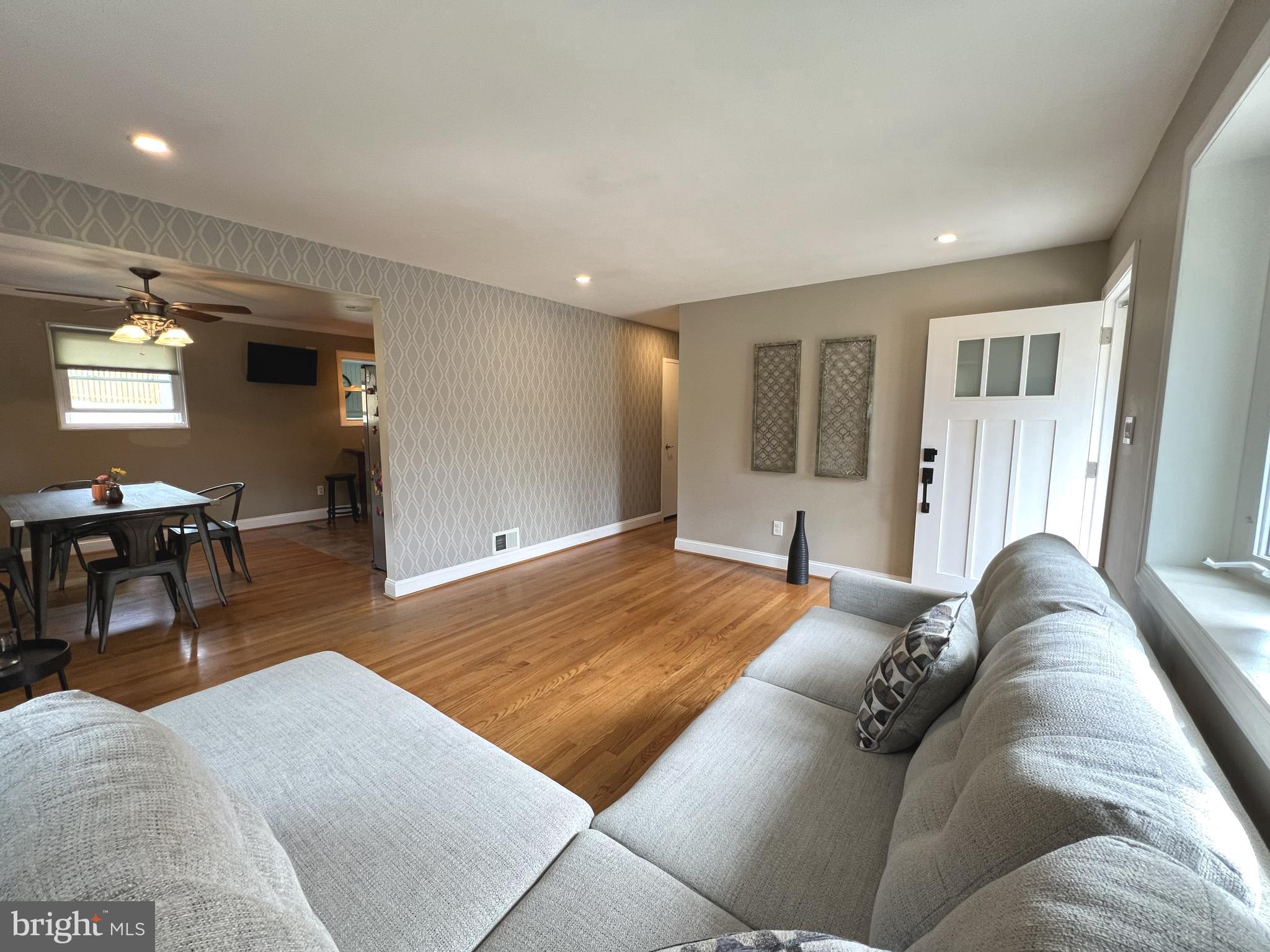 1001 Gabel Street Silver Spring, MD 20901 - Photo 13 of 46 a living room with furniture and a couch