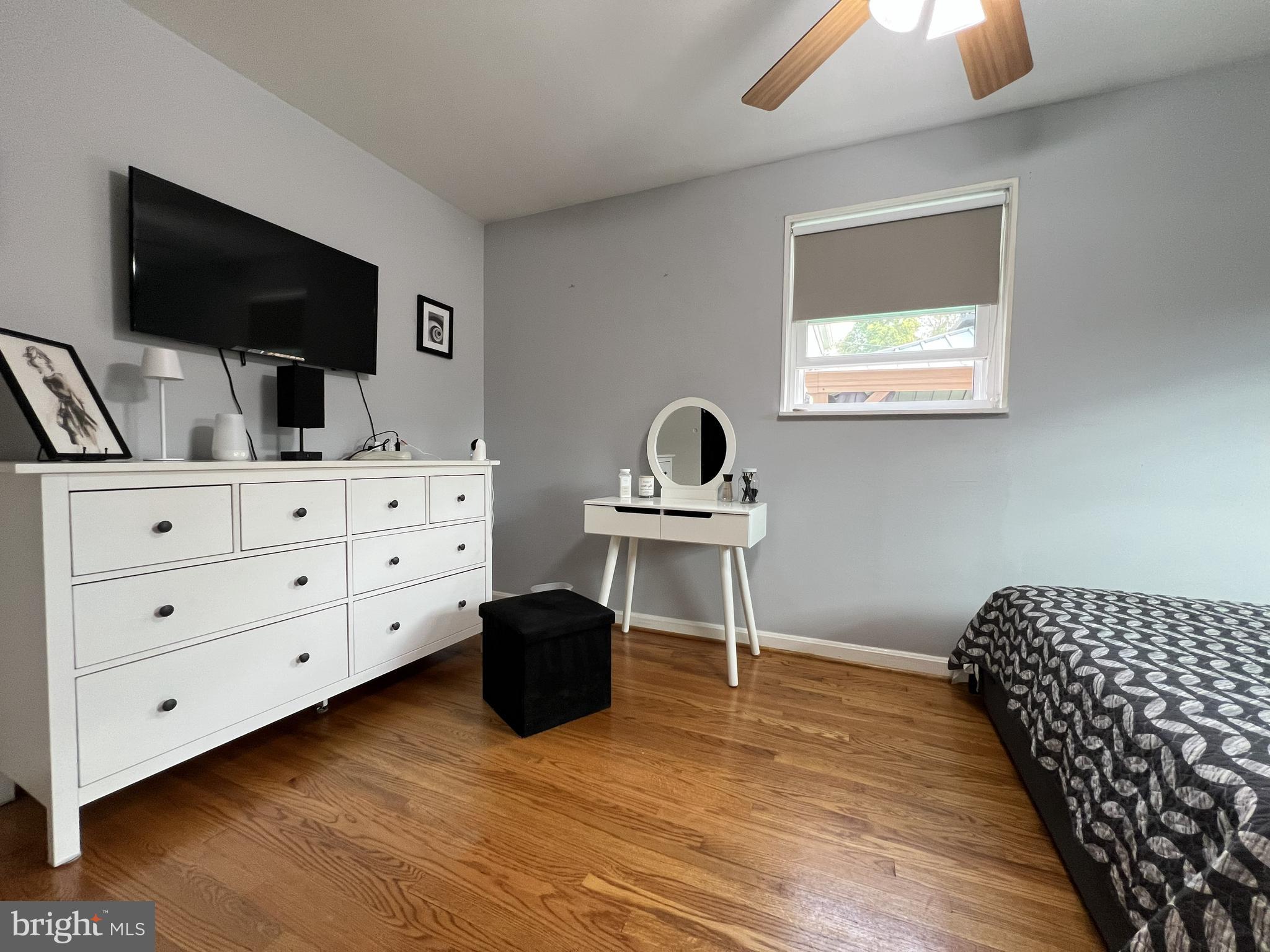 1001 Gabel Street Silver Spring, MD 20901 - Photo 24 of 46 a bedroom with a bed and a television