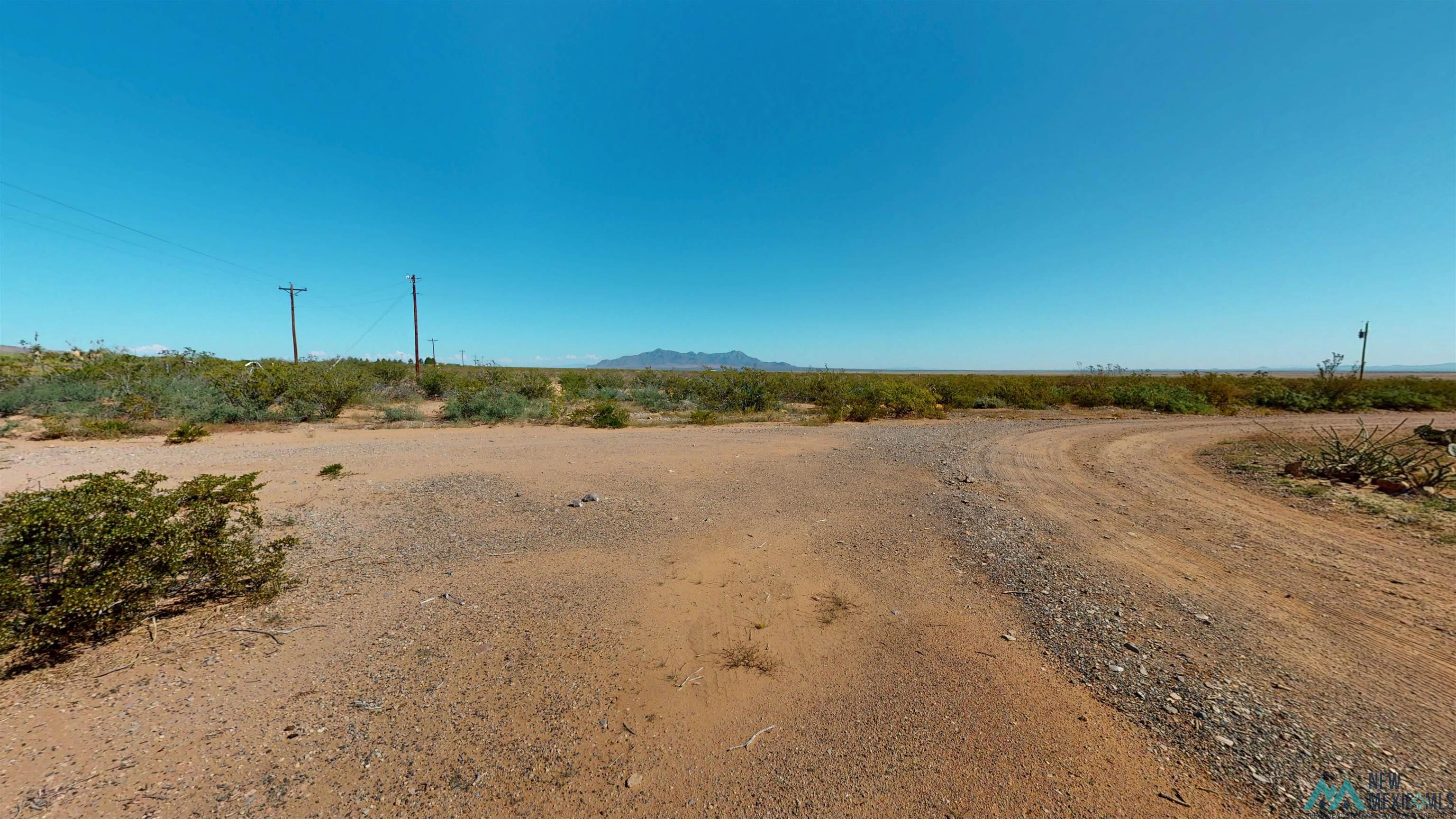 28025 Sur Luna Road Southeast Columbus, NM 88029 - Photo 32 of 66 Gallery Image 32