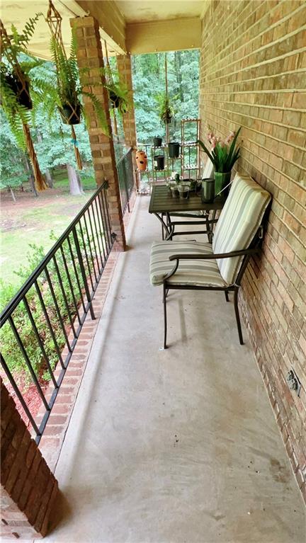 950 Rao Drive Monroe, GA 30655 - Photo 4 of 63