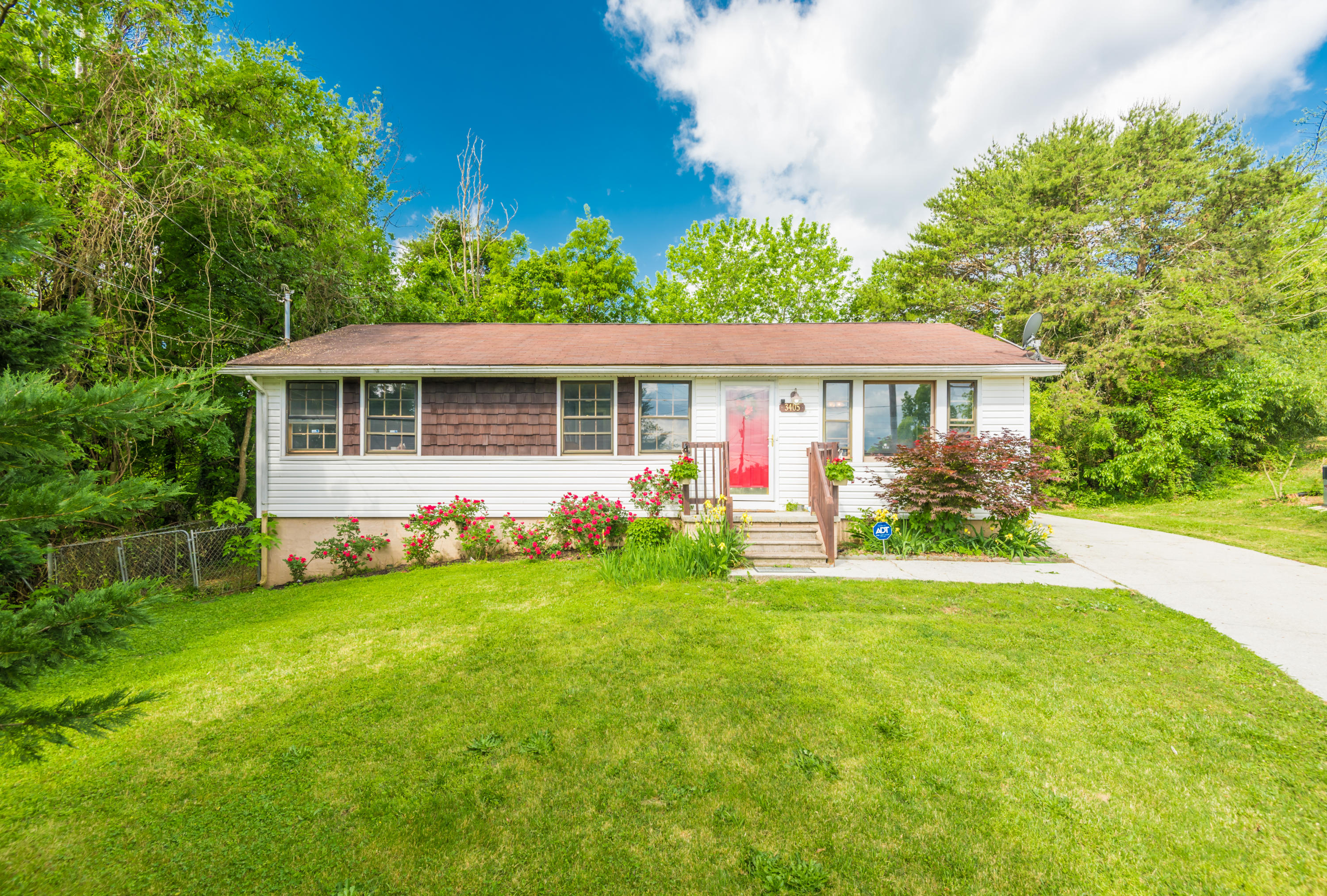 3405InvernessRd-19