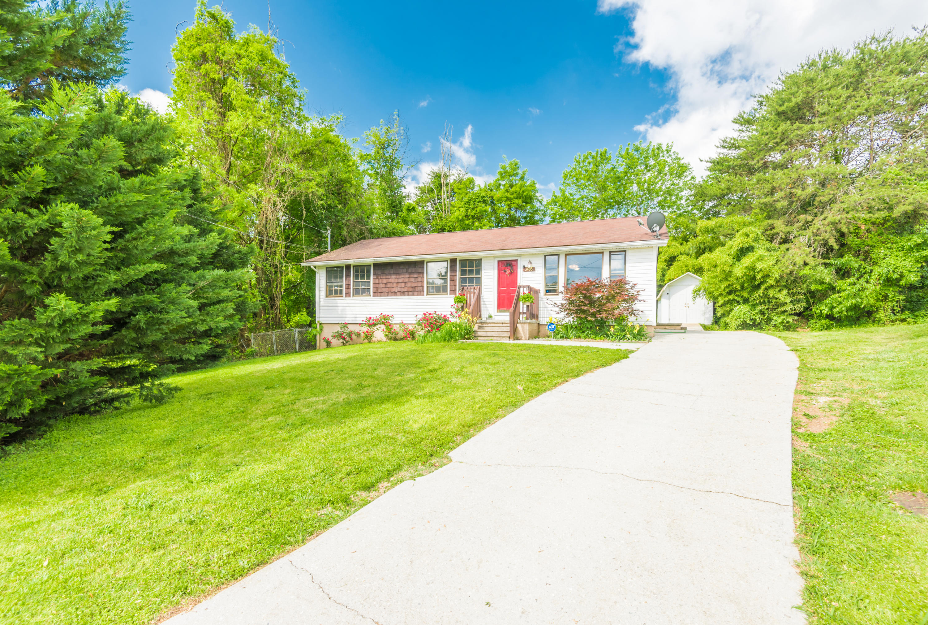3405InvernessRd-21