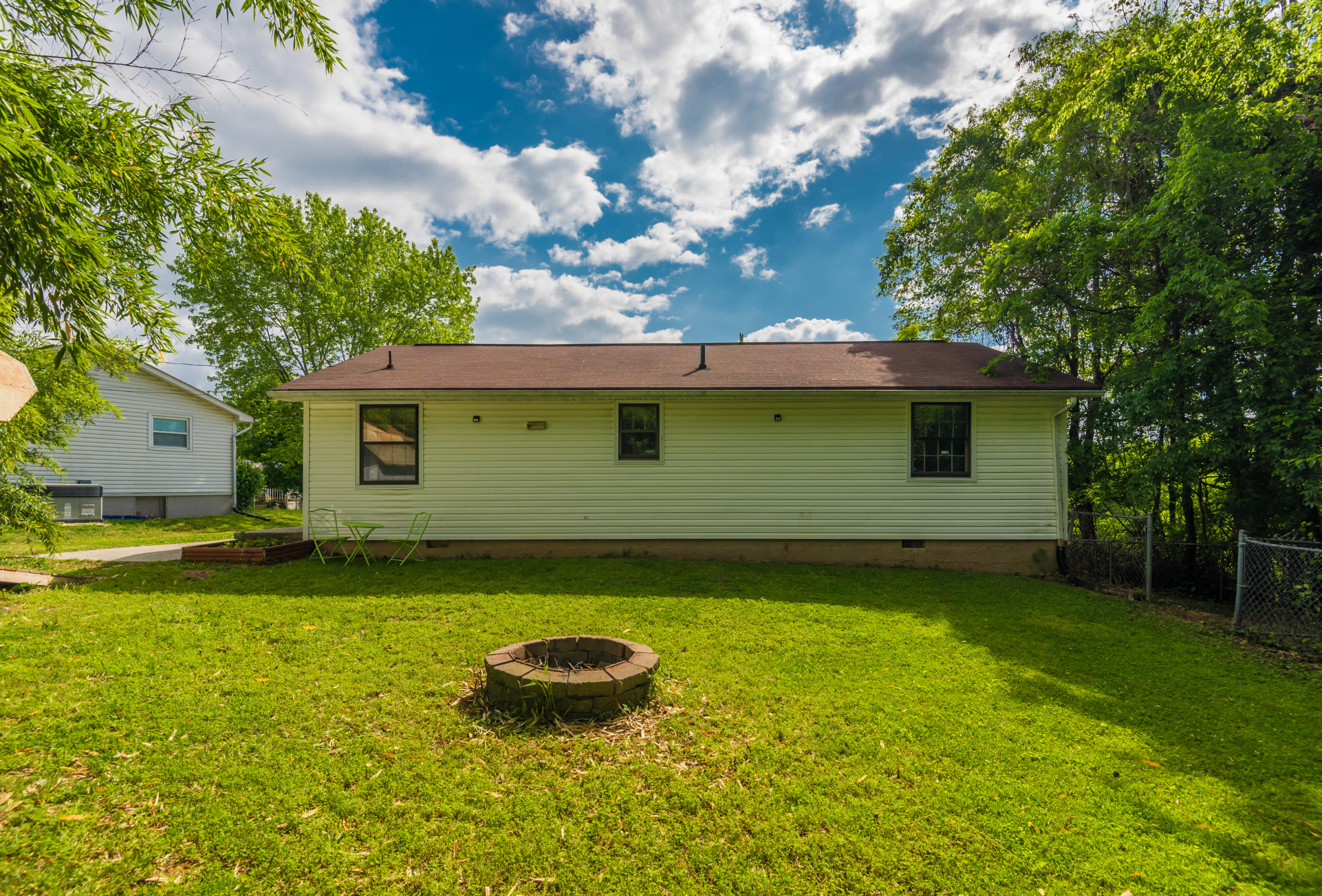 3405 Inverness Road Knoxville, TN 37931 - Photo 23 of 26 3405InvernessRd-26