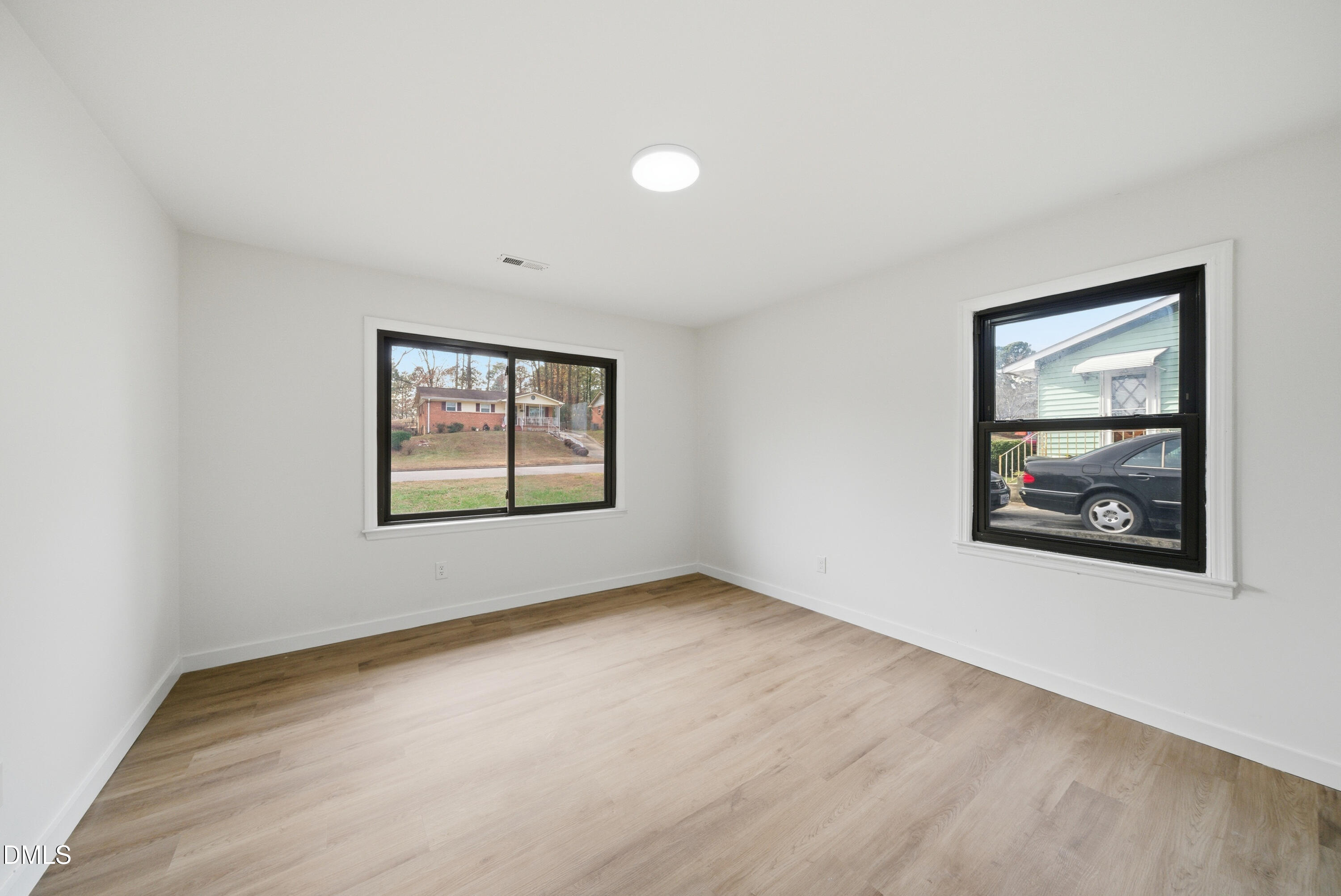 1413 Bacon Street Durham, NC 27707 - Photo 14 of 23 DSC03745