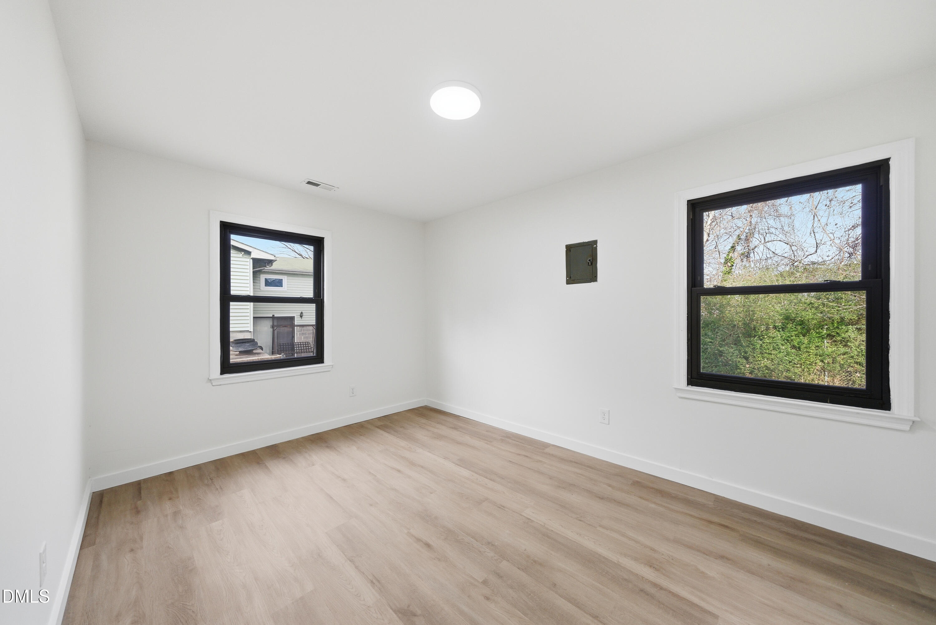 1413 Bacon Street Durham, NC 27707 - Photo 16 of 23 DSC03736