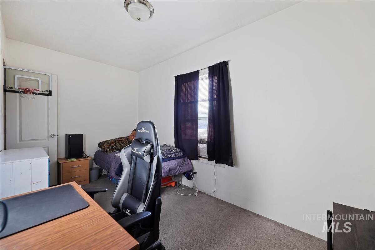 424 West Cherry Lane, Unit 94 Meridian, ID 83642 - Photo 17 of 31 Office with carpet flooring
