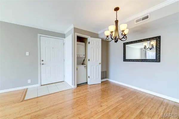 $175,000 | 530 Nirk Avenue, Unit G, St. Louis, MO 63122