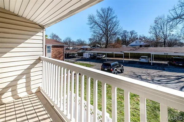 $175,000 | 530 Nirk Avenue, Unit G, St. Louis, MO 63122