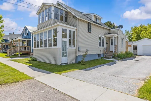 $299,000 | 280 Lake Street, St. Albans, VT 05478