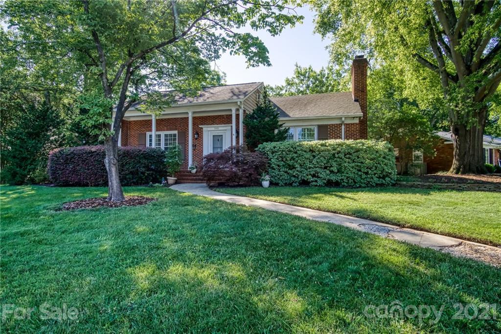 5401 Valley Forge Road Charlotte, NC 28210 - Photo 1 of 27 a front view of house with yard and green space