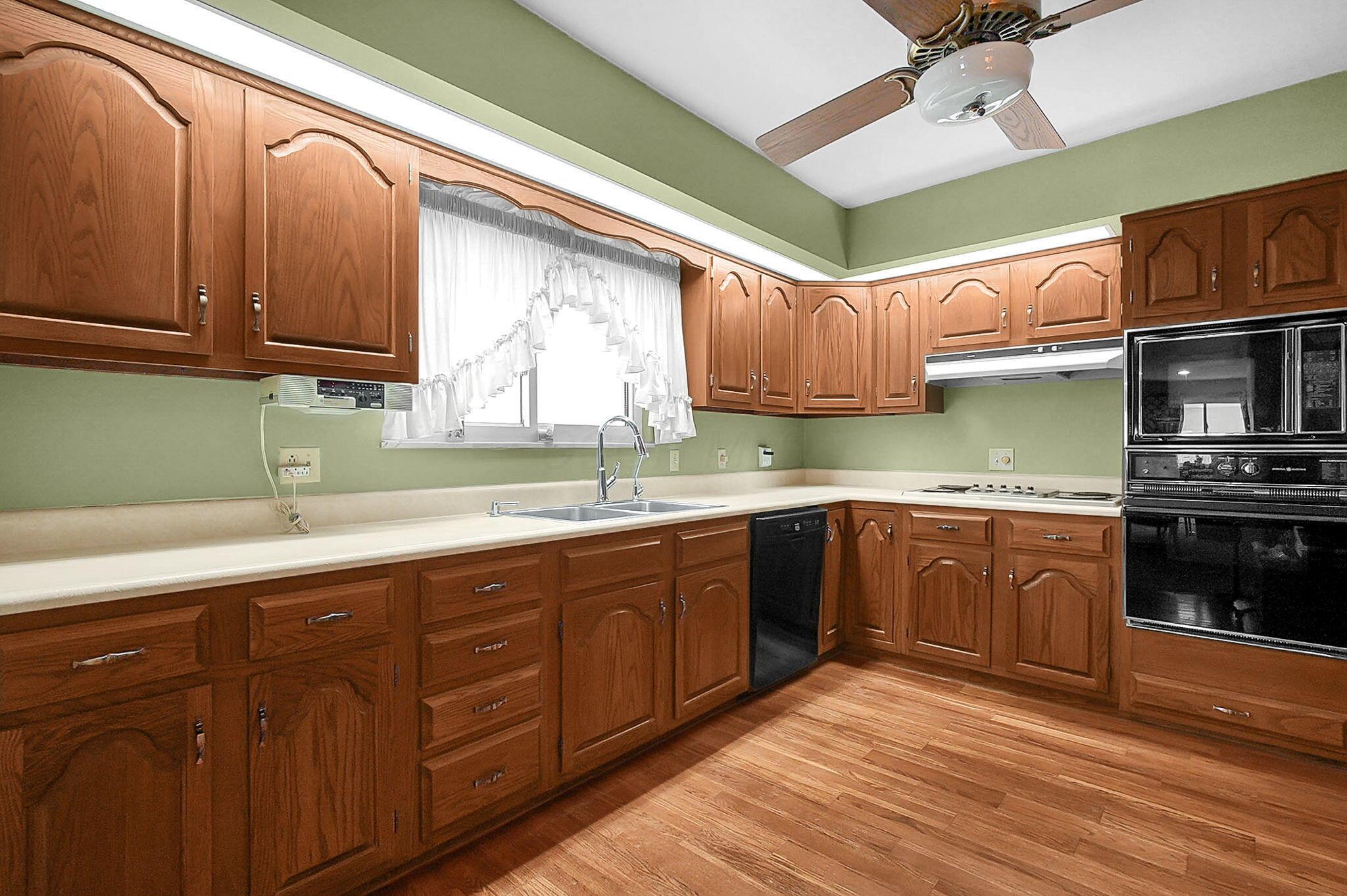 122 Obetz Road Columbus, OH 43207 - Photo 13 of 39 12-web-or-mls-122-obetz-rd