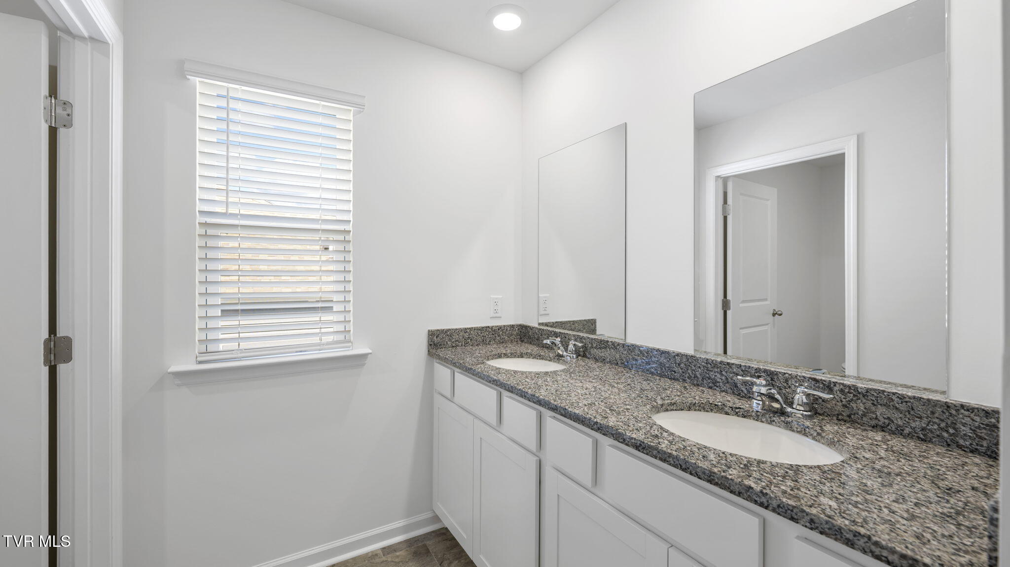 519 Fieldcrest Road Blountville, TN 37617 - Photo 43 of 48 59-web-or-mls-DSC_4722