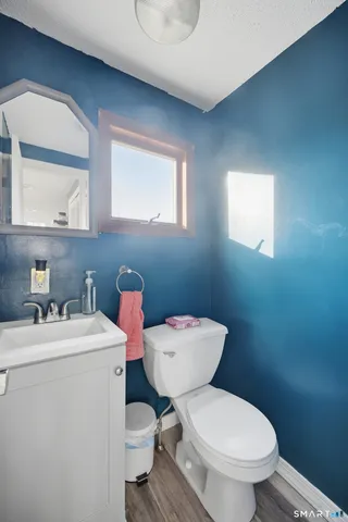 $323,000 | 17 Spruce Street, Vernon, CT 06066