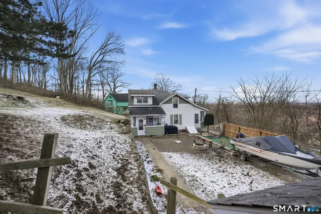 $323,000 | 17 Spruce Street, Vernon, CT 06066