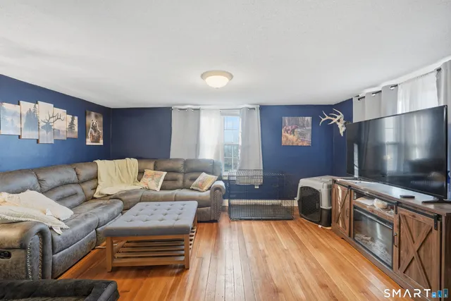 $323,000 | 17 Spruce Street, Vernon, CT 06066