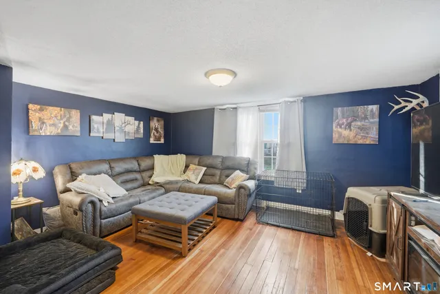 $323,000 | 17 Spruce Street, Vernon, CT 06066