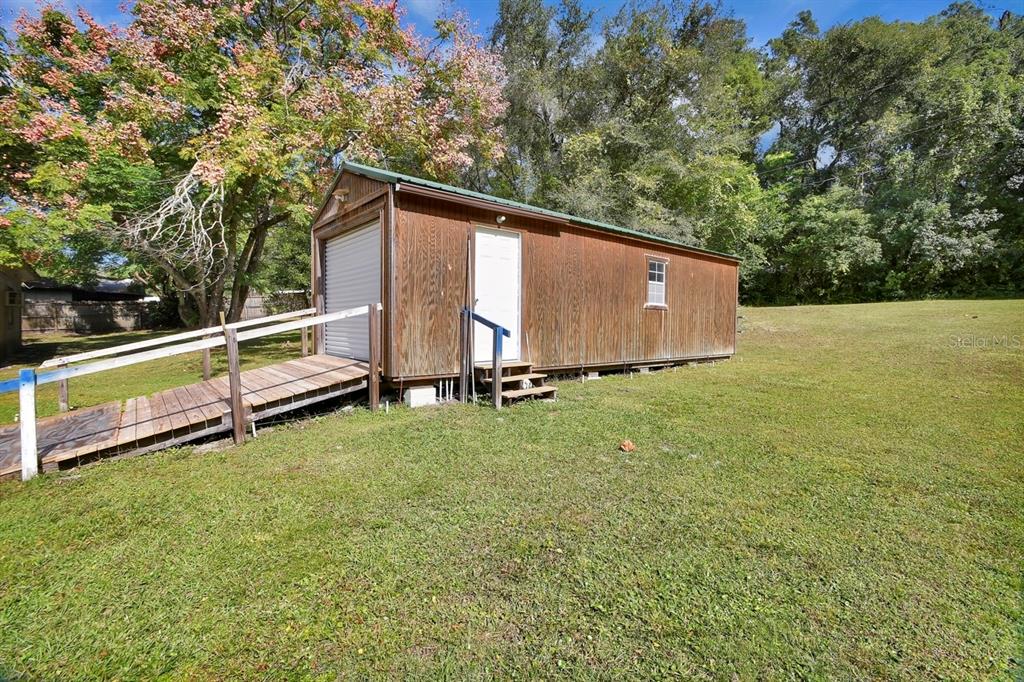 2547 Wilmhurst Road DeLand, FL 32720 - Photo 2 of 33 Gallery Image 2