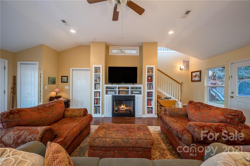 1355 Melrose Mountain Road Tryon, NC 28782 - Photo 12 of 41 Gallery Image 12