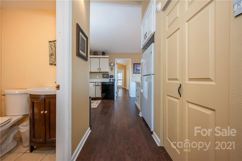 1355 Melrose Mountain Road Tryon, NC 28782 - Photo 14 of 41 Gallery Image 14
