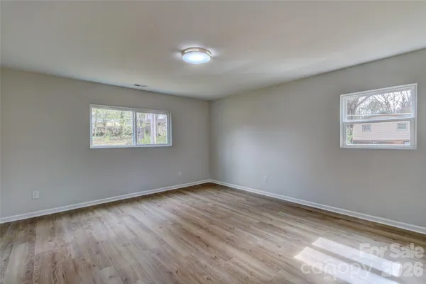 $375,000 | 902 North Mountain Street, Cherryville, NC 28021