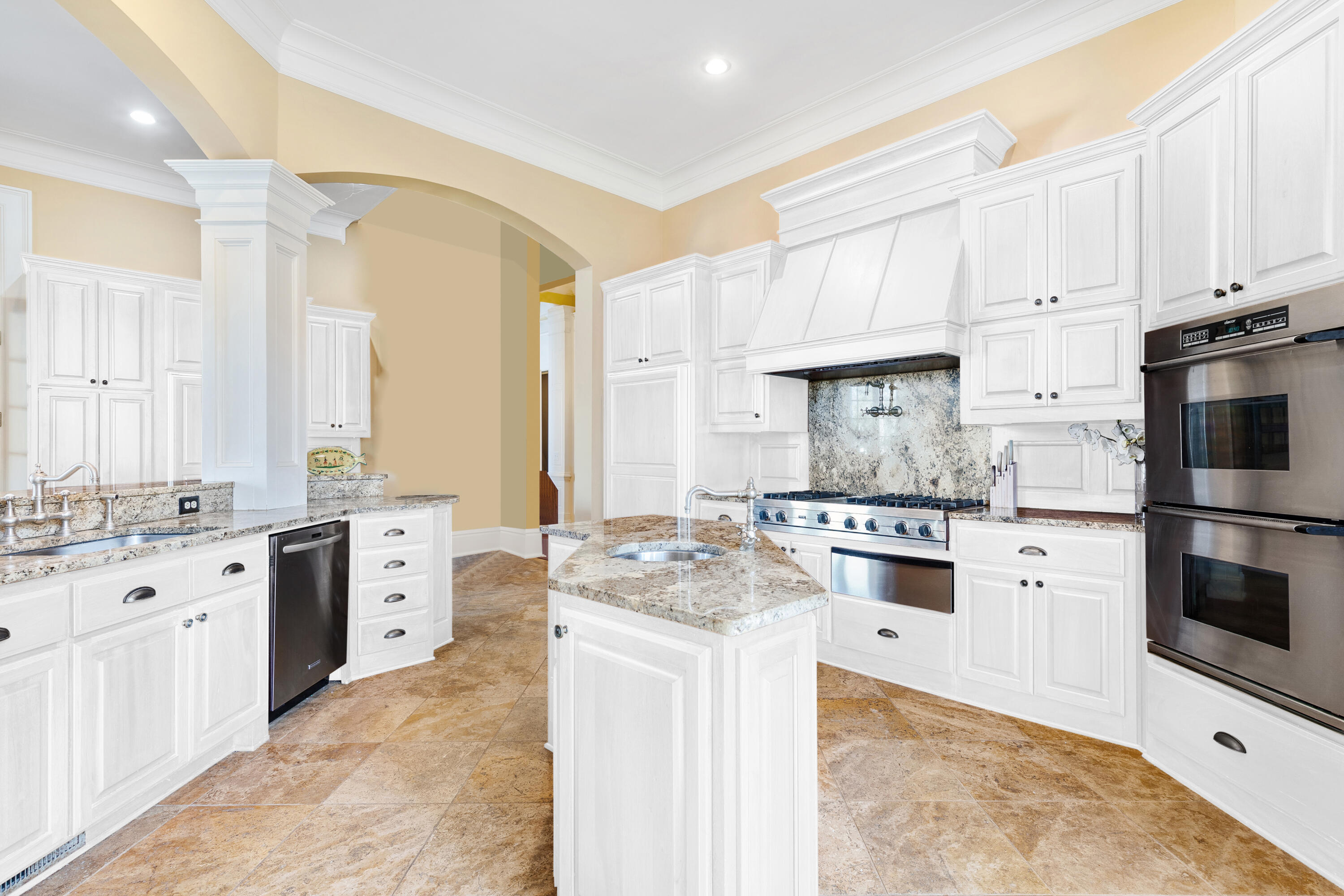 5150 Chisolm Road Johns Island, SC 29455 - Photo 13 of 62 Kitchen Virtually Painted White