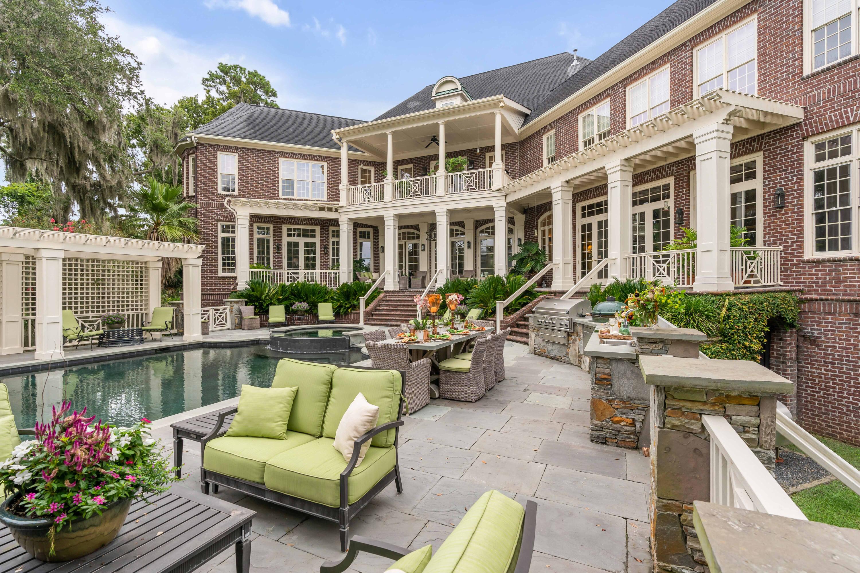 5150 Chisolm Road Johns Island, SC 29455 - Photo 24 of 62 Outdoor Dining Space